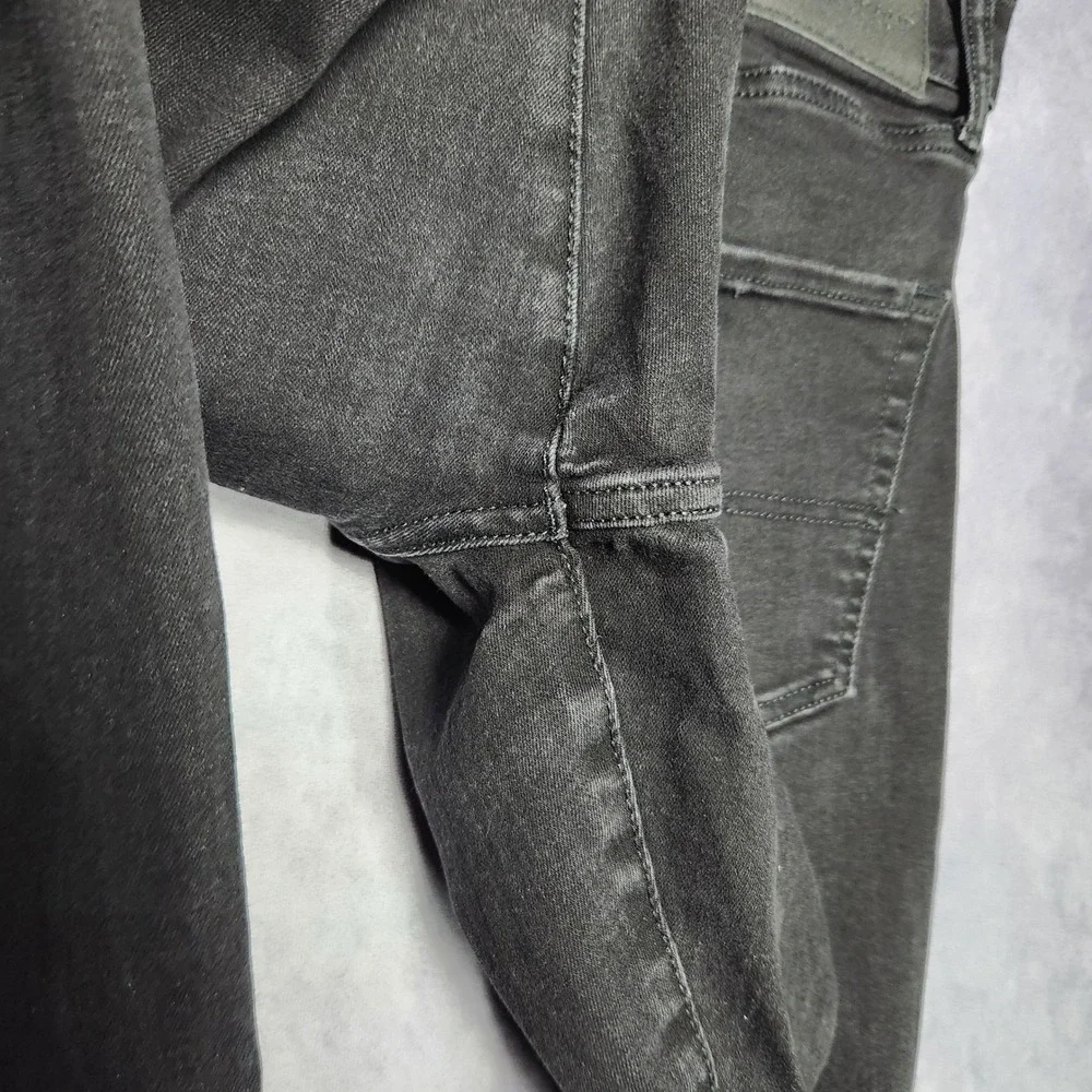 Lucky Brand 410 Athletic Straight Black Denim Jeans Men's‎ 34x30 Stretch